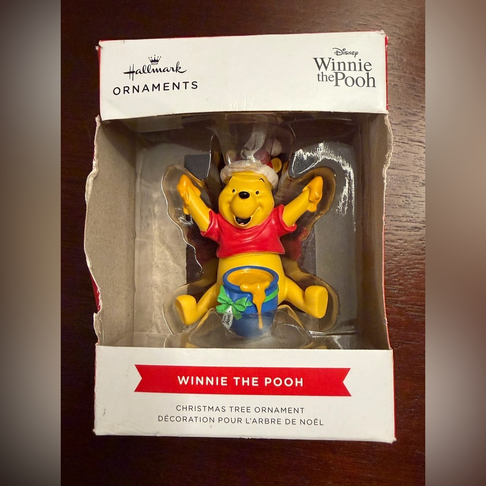 Hallmark Winnie the Pooh Christmas Ornament